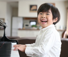 新年度に向けてピアノの生徒さんをいかに埋めるか